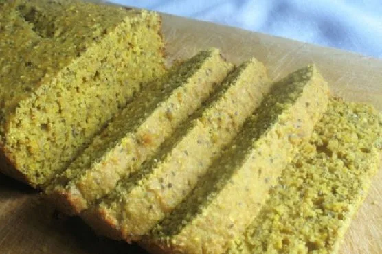 Лимонный хлеб с чиа и кукурузной мукой