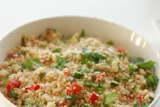 Марокканский салат с кускусом и нутом